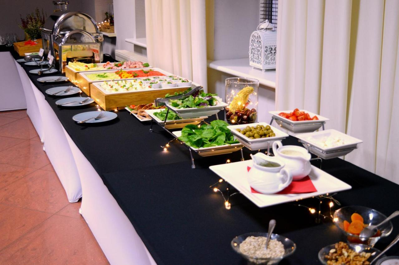Tailor Hotel Sport & Conference Моронг Экстерьер фото