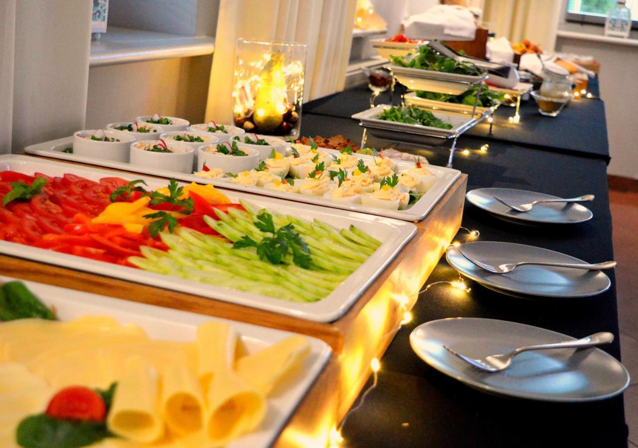 Tailor Hotel Sport & Conference Моронг Экстерьер фото