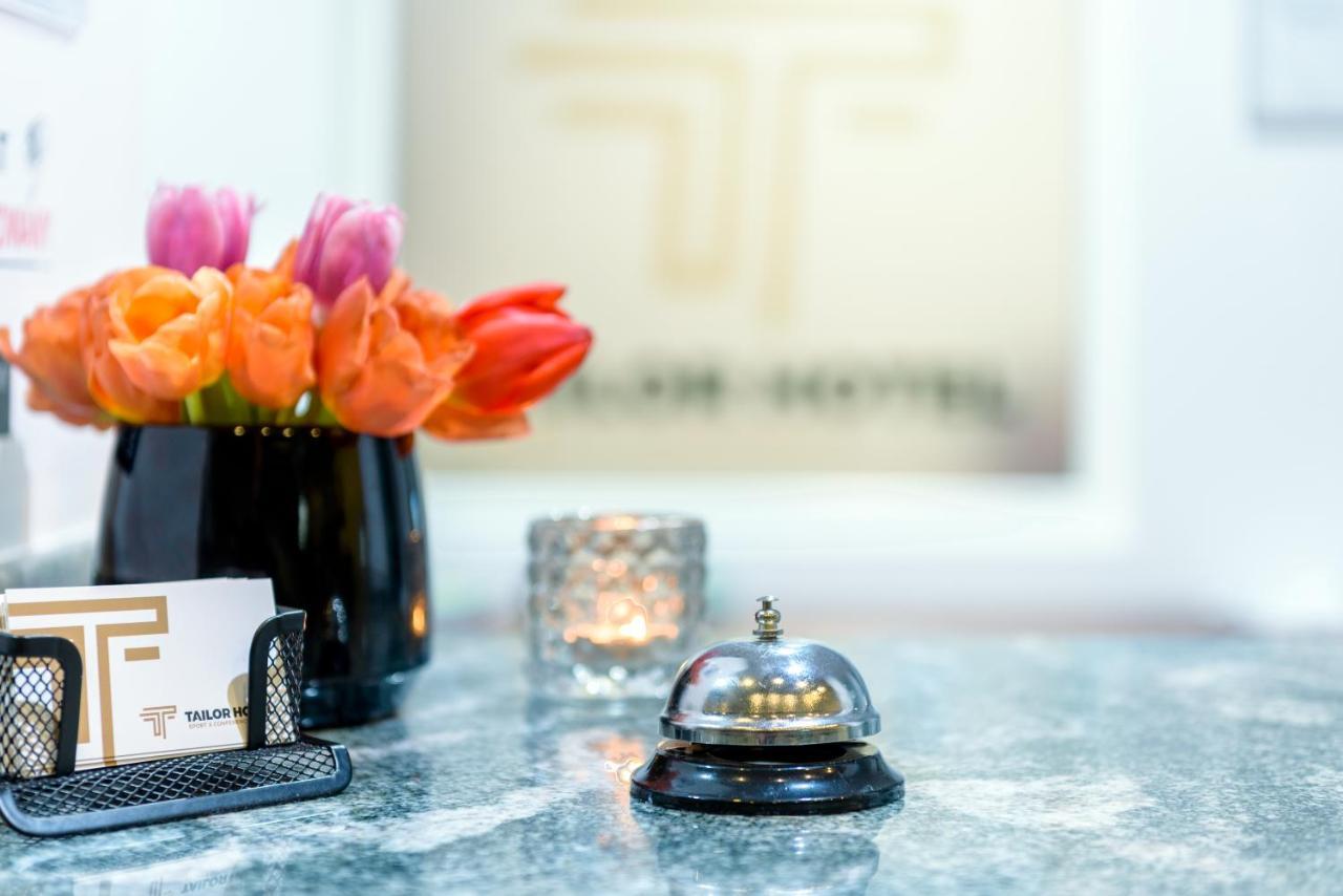 Tailor Hotel Sport & Conference Моронг Экстерьер фото